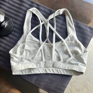 lululemon athletica White Strappy Sports Bra sz6